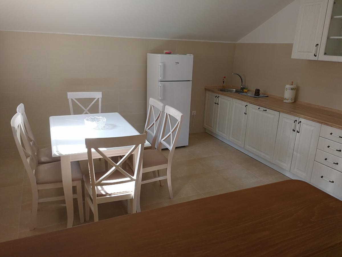 Apartment Misulino Котор Екстериор снимка